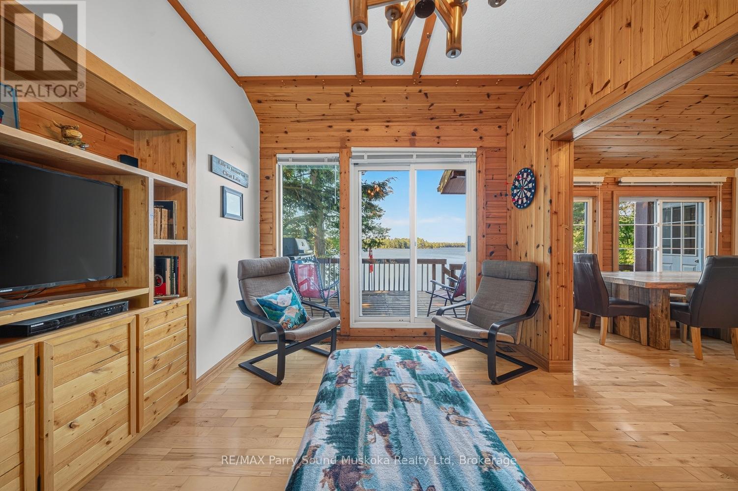 24 Deer Point Road, Seguin, Ontario  P2A 2W8 - Photo 17 - X13825126
