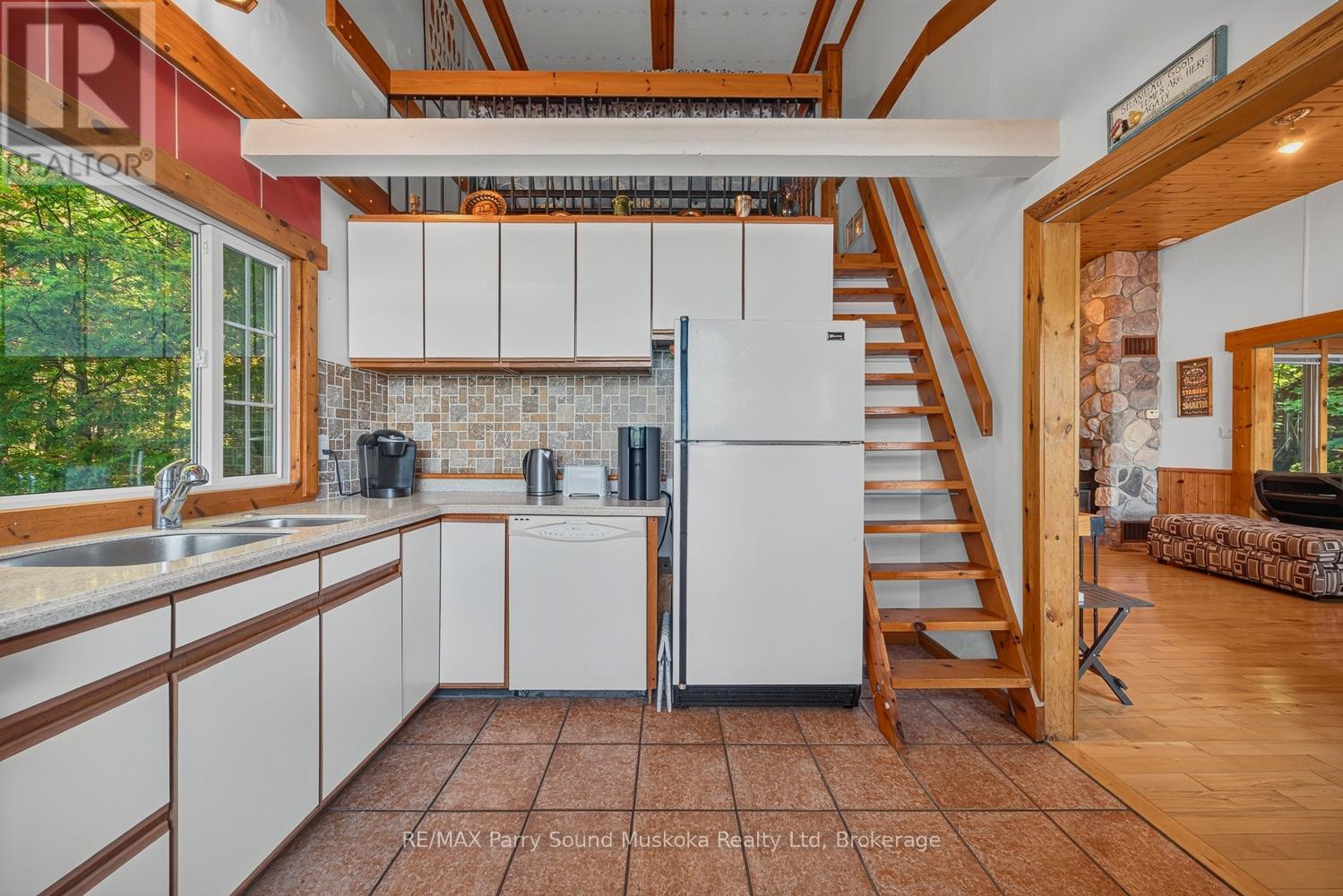 24 Deer Point Road, Seguin, Ontario  P2A 2W8 - Photo 21 - X13825126