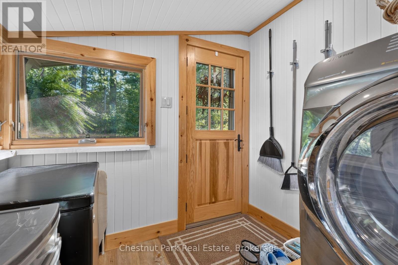 1048 Nora Lane, Gravenhurst, Ontario P1P 1R3 - Photo 21 - X13827204