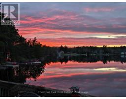 1048 NORA LANE, Gravenhurst, Ontario