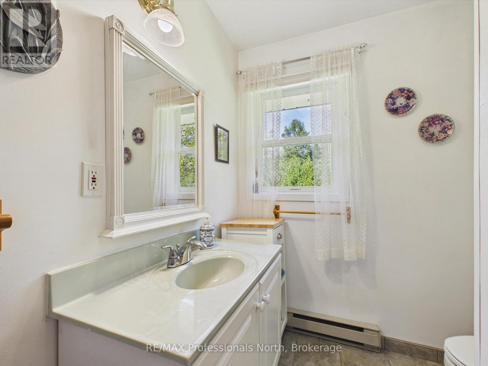 1035 Sherwood Forest Road, Bracebridge, Ontario  P1L 1X3 - Photo 22 - X13827560