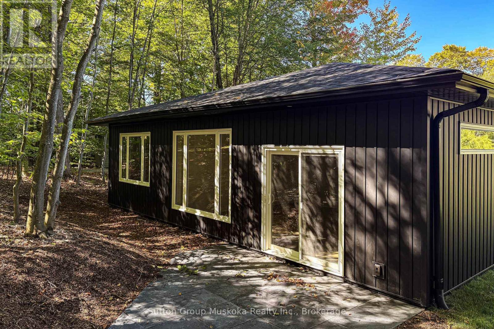 33 Shaw Crescent, Huntsville, Ontario  P1H 1T7 - Photo 3 - X13828932