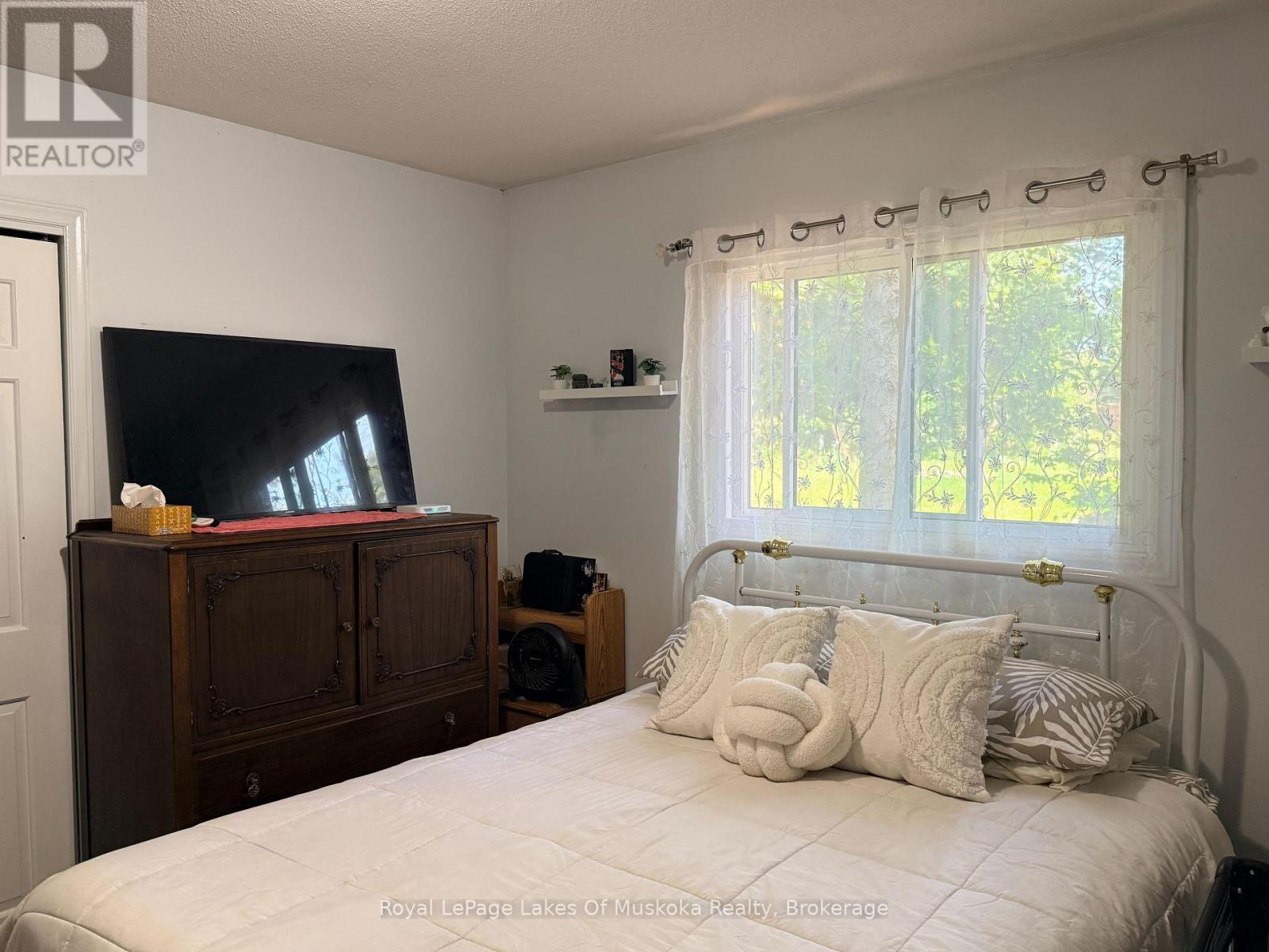 22 Westvale Drive, Bracebridge, Ontario  P1L 1B5 - Photo 12 - X13830184