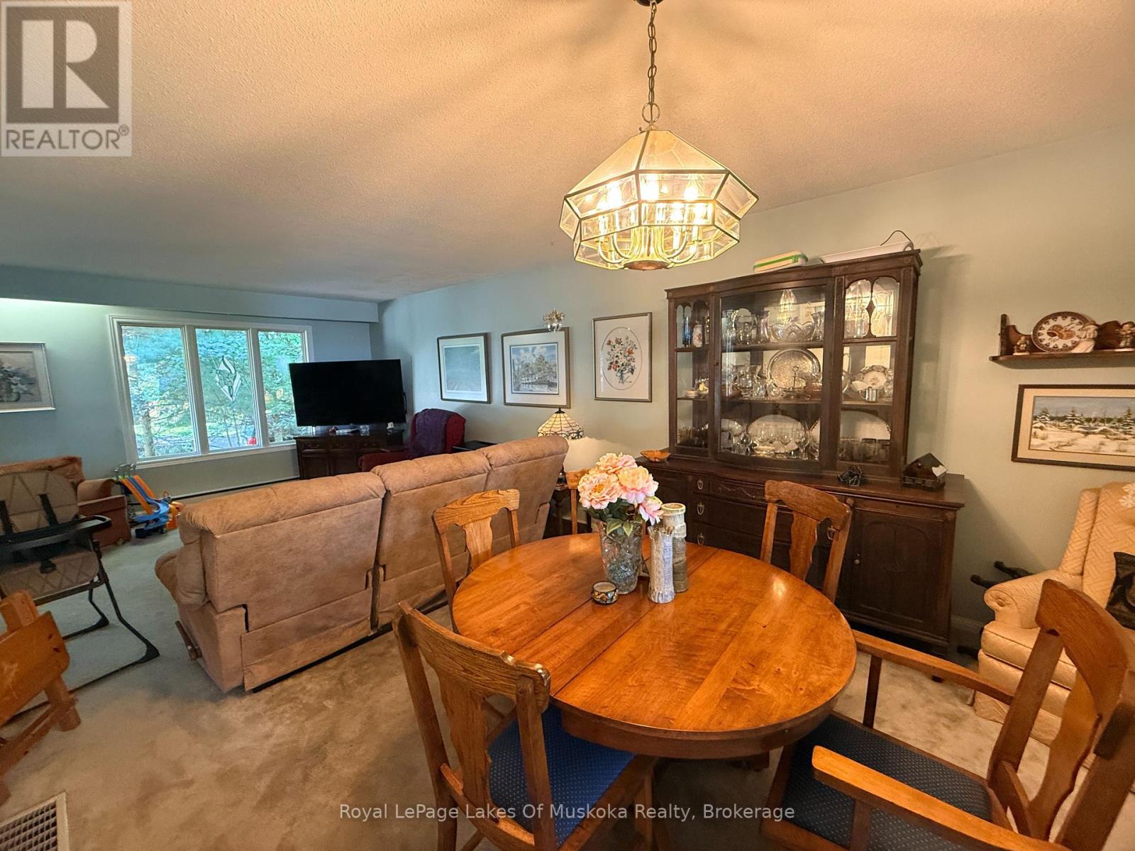 22 Westvale Drive, Bracebridge, Ontario  P1L 1B5 - Photo 3 - X13830184