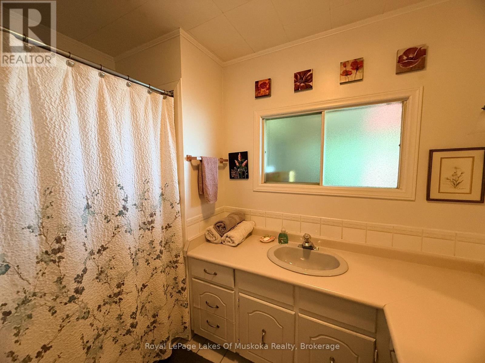 22 Westvale Drive, Bracebridge, Ontario  P1L 1B5 - Photo 6 - X13830184