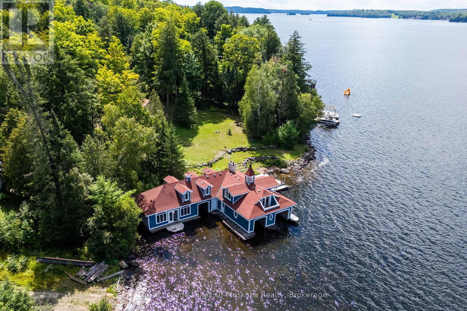1521 Old Hwy 117, Lake Of Bays, Ontario  P0B 1A0 - Photo 2 - X13830728