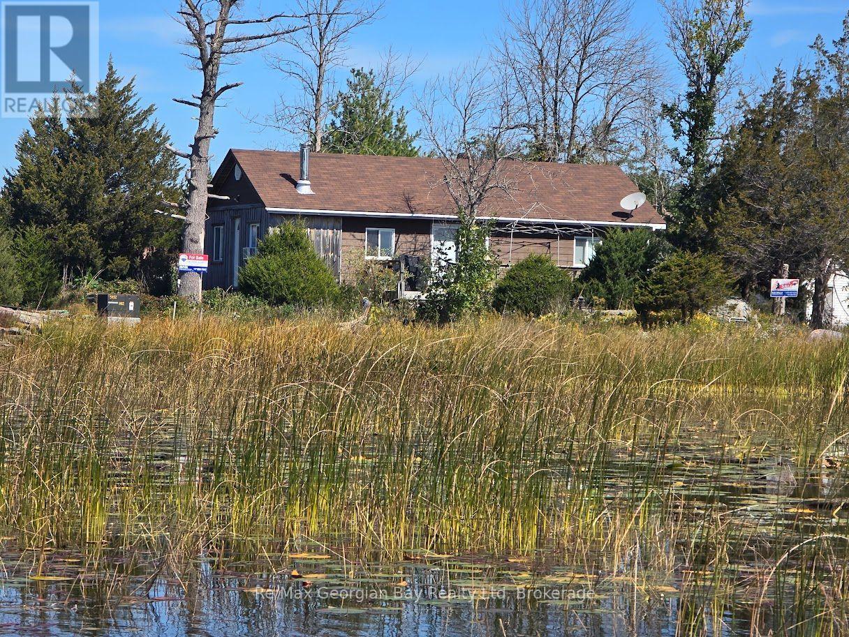 380 2 Island, Georgian Bay, Ontario  L0K 1S0 - Photo 6 - X13841908