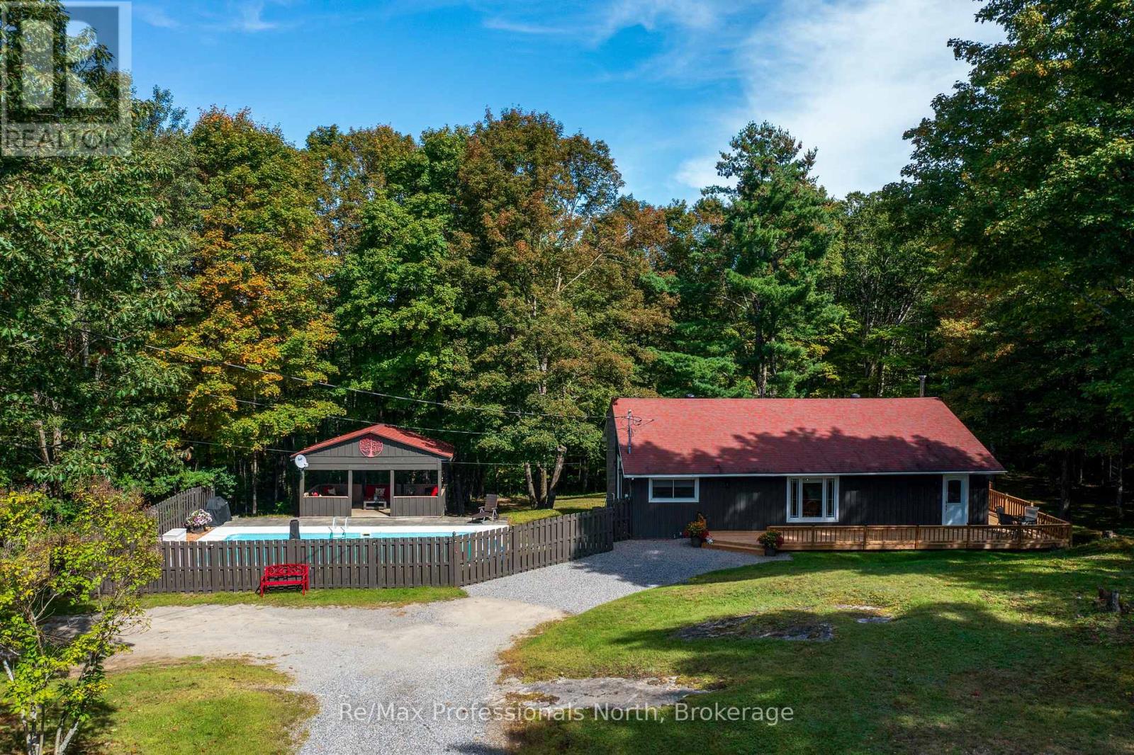 3962 169 Muskoka Road, Muskoka Lakes, Ontario  P0B 1J0 - Photo 1 - X13842014