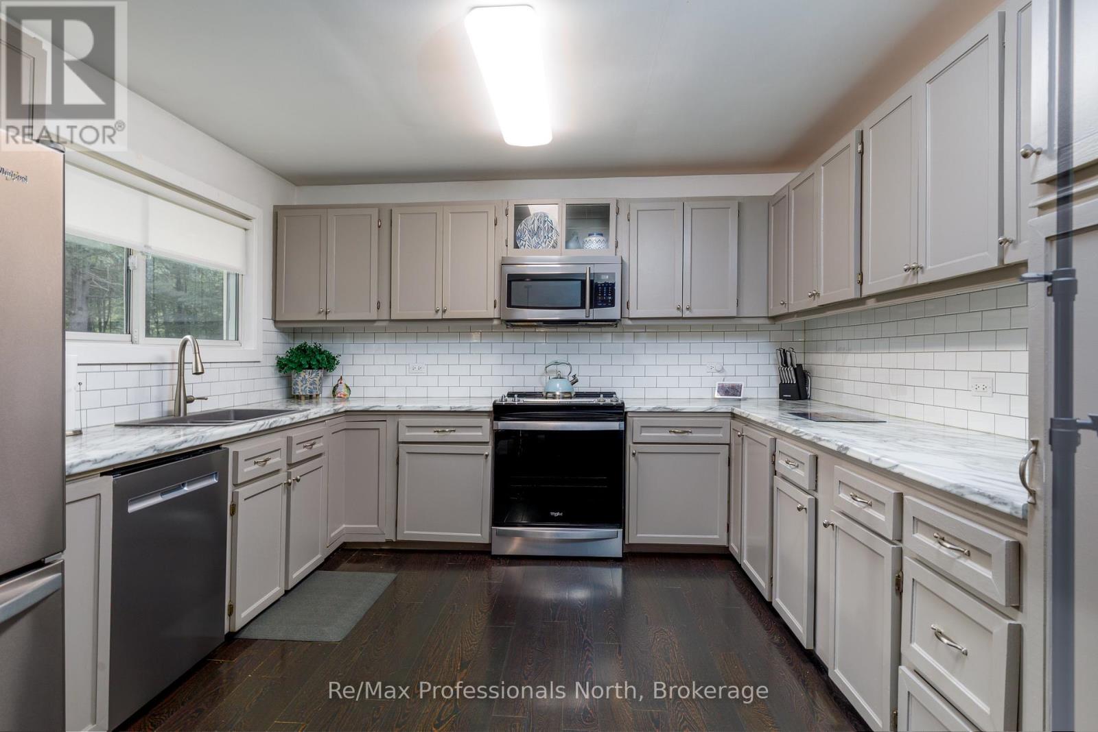 3962 169 Muskoka Road, Muskoka Lakes, Ontario  P0B 1J0 - Photo 27 - X13842014