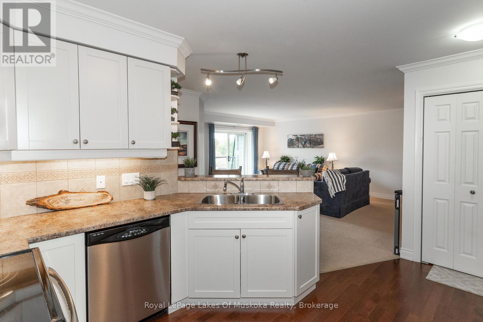 403 - 24 Dairy Lane, Huntsville, Ontario P1H 0A4 - Photo 10 - X13846872
