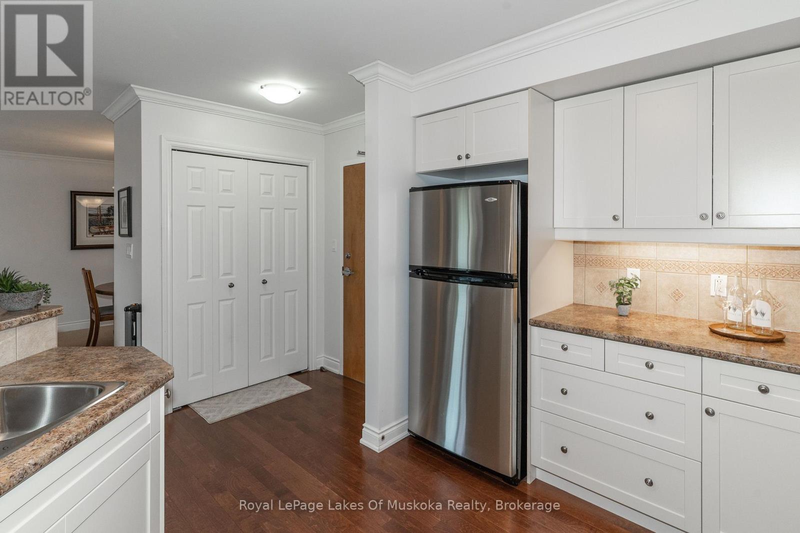 403 - 24 Dairy Lane, Huntsville, Ontario P1H 0A4 - Photo 11 - X13846872