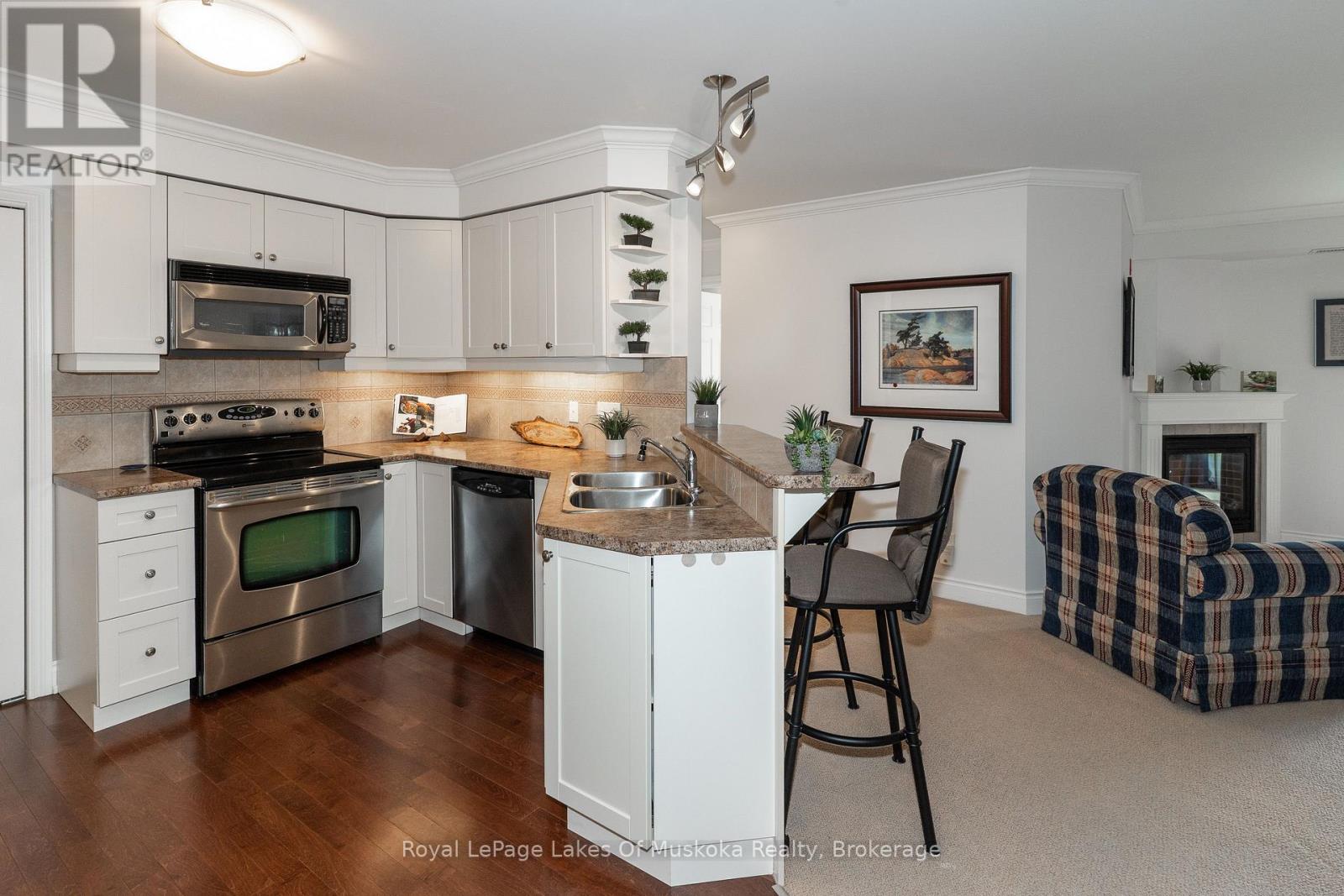 403 - 24 Dairy Lane, Huntsville, Ontario P1H 0A4 - Photo 6 - X13846872