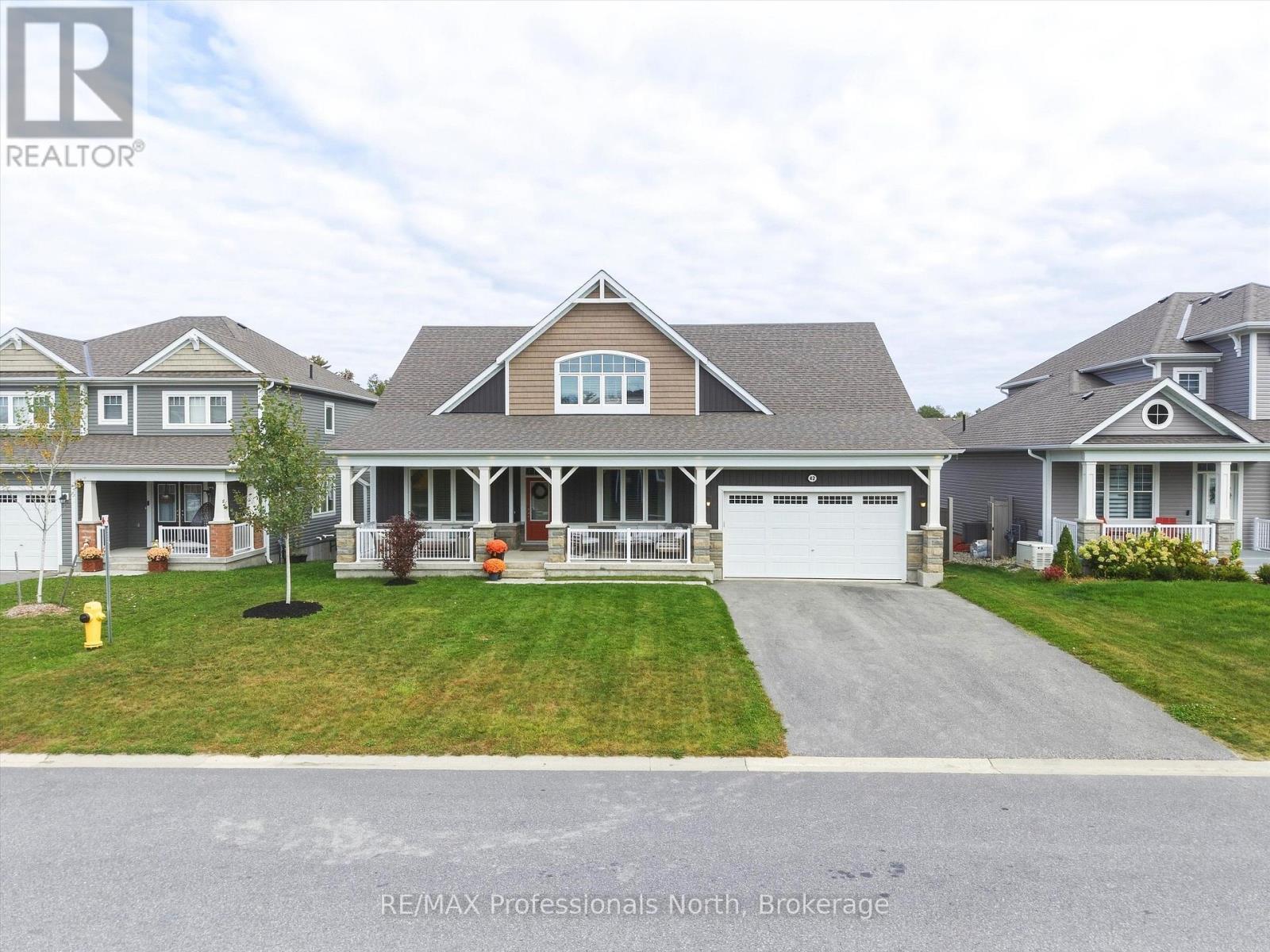 42 Chambery Street, Bracebridge, Ontario P1L 0G2 - Photo 2 - X13848124