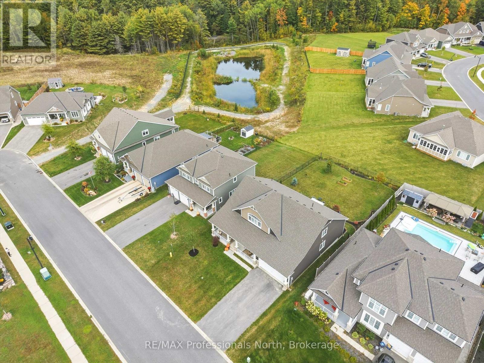 42 Chambery Street, Bracebridge, Ontario P1L 0G2 - Photo 45 - X13848124