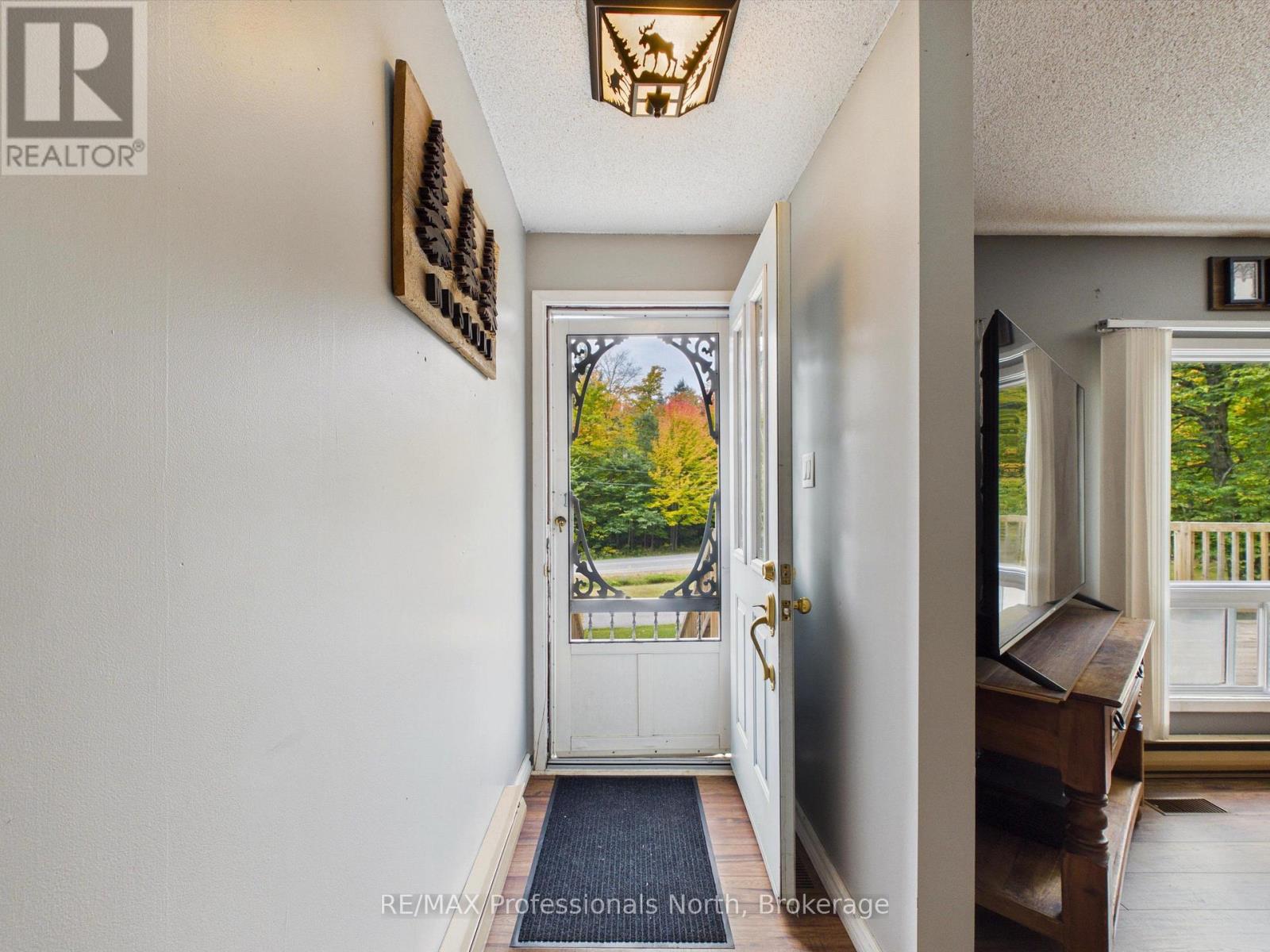 4226 Aspdin Road, Muskoka Lakes, Ontario  P0B 1M0 - Photo 5 - X13850156