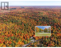 4226 ASPDIN ROAD, Muskoka Lakes, Ontario