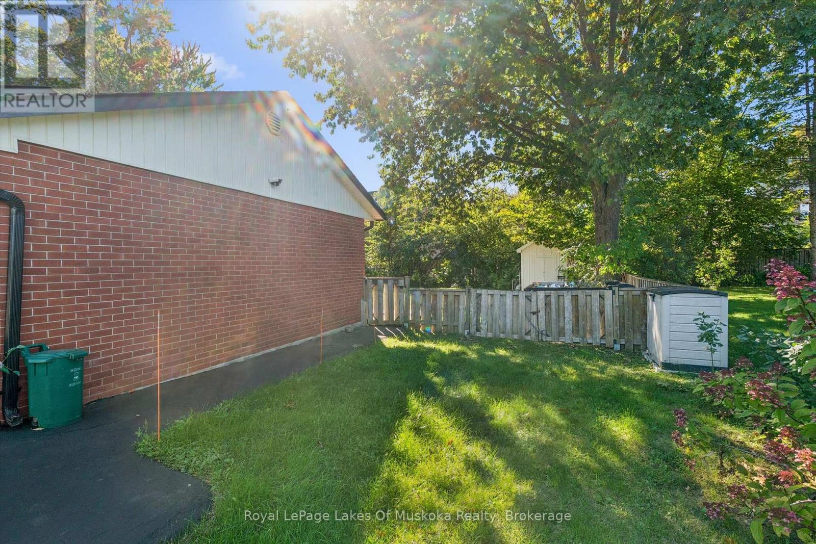 135 Muskoka Beach Road, Gravenhurst, Ontario  P1P 1B6 - Photo 28 - X13859036