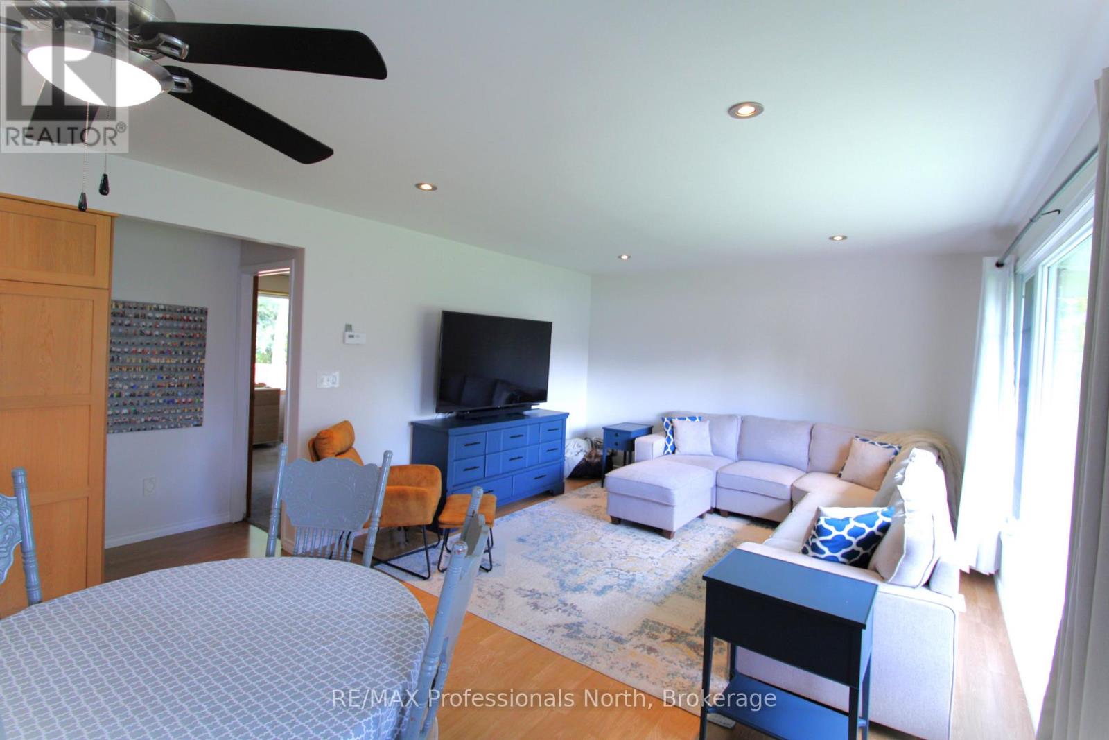 83 Pine Street, Bracebridge, Ontario P1L 1K8 - Photo 7 - X13860834