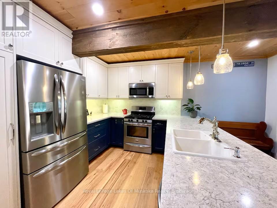 886 Muskoka 10 Road, Huntsville, Ontario P0B 1L0 - Photo 16 - X13865918