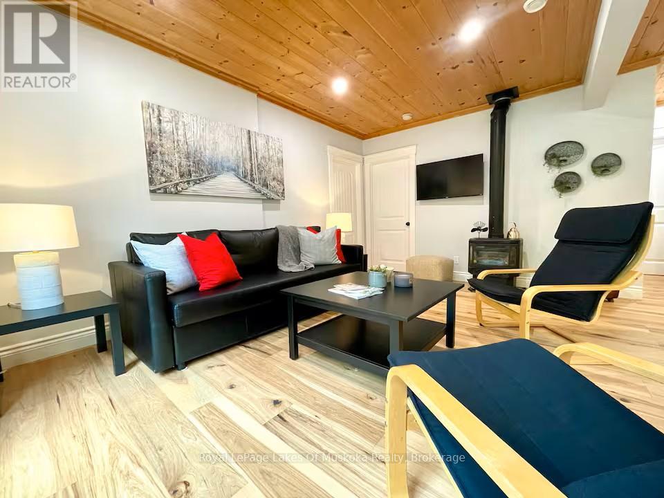 886 Muskoka 10 Road, Huntsville, Ontario P0B 1L0 - Photo 23 - X13865918
