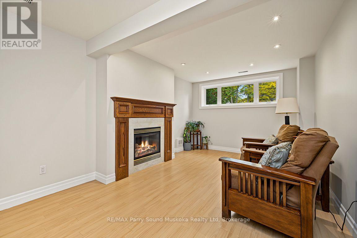 8 Ansley Street, Parry Sound, Ontario  P2A 1L6 - Photo 31 - X13872418