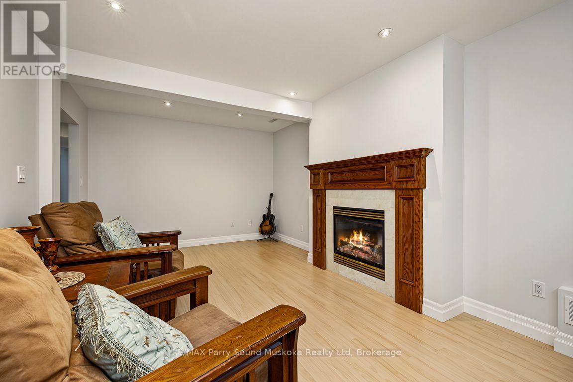 8 Ansley Street, Parry Sound, Ontario  P2A 1L6 - Photo 32 - X13872418