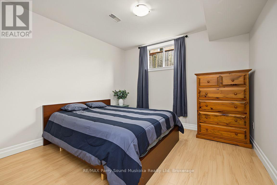 8 Ansley Street, Parry Sound, Ontario  P2A 1L6 - Photo 33 - X13872418