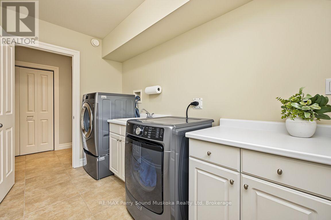 8 Ansley Street, Parry Sound, Ontario  P2A 1L6 - Photo 36 - X13872418