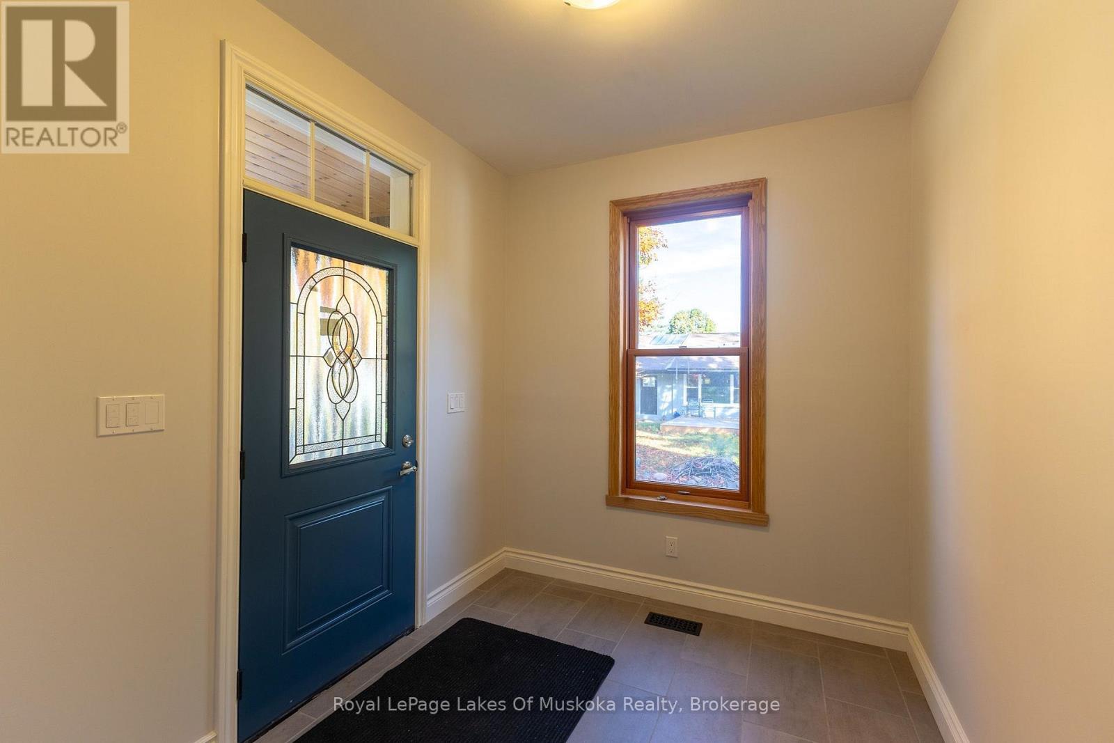 455 Wellington Street, Gravenhurst, Ontario  P1P 1A5 - Photo 12 - X13877770