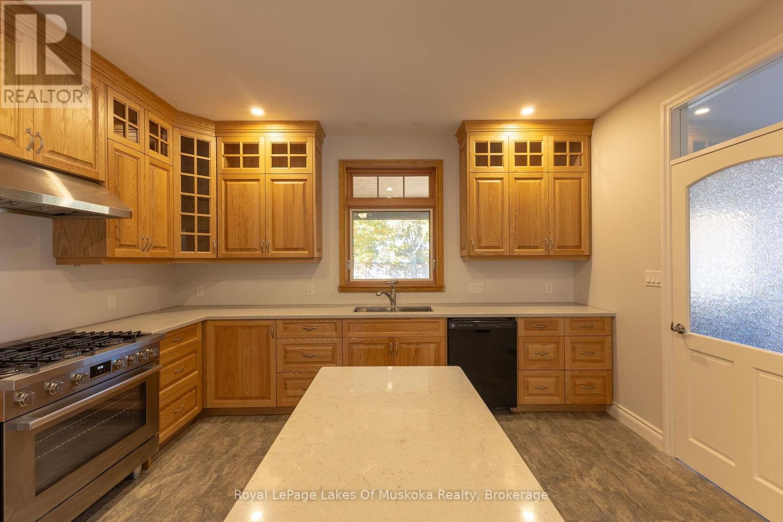 455 Wellington Street, Gravenhurst, Ontario  P1P 1A5 - Photo 18 - X13877770