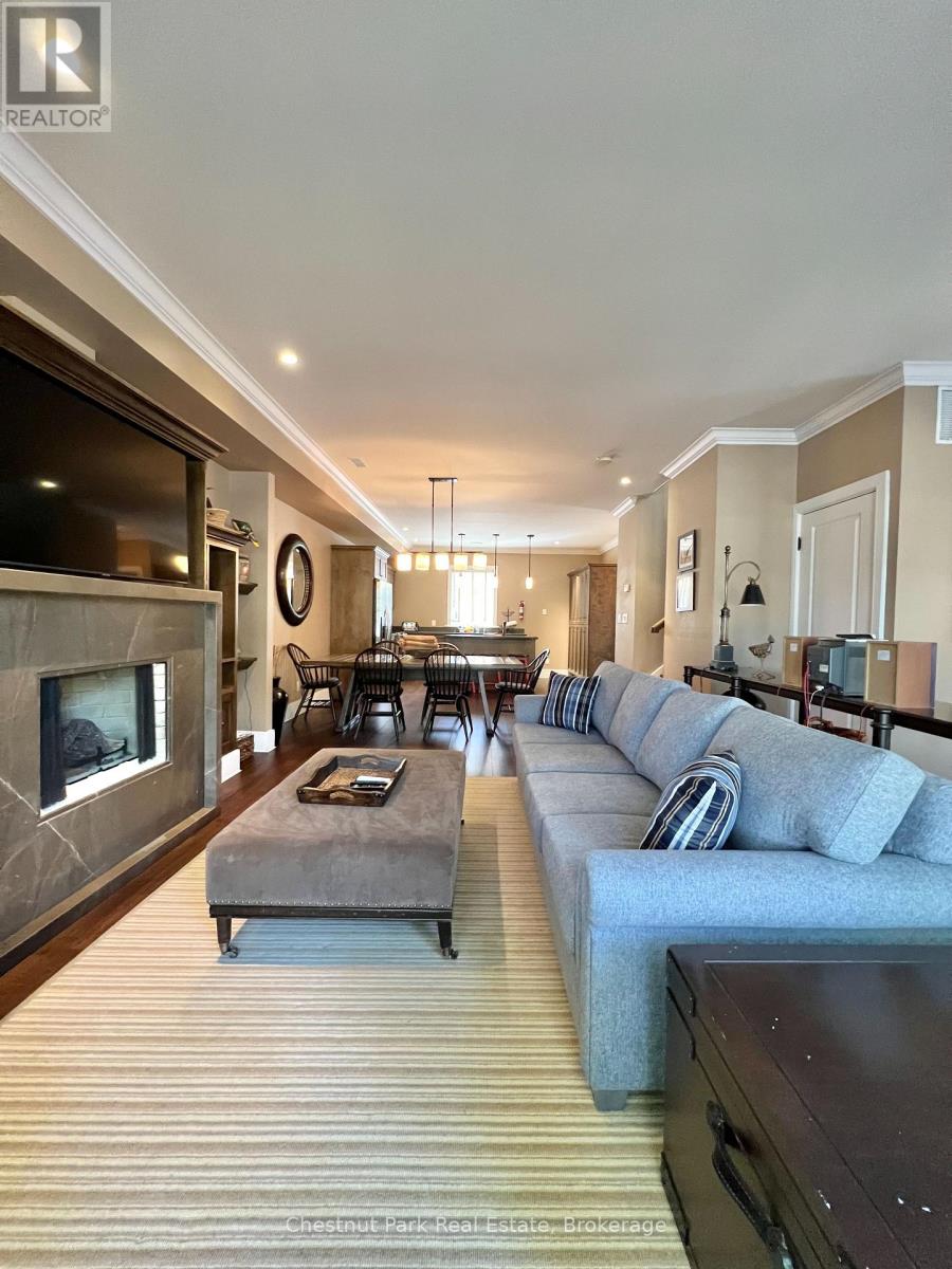 Unit 11 - 301 Emerald Hills Court, Seguin, Ontario  P0C 1H0 - Photo 4 - X13877824