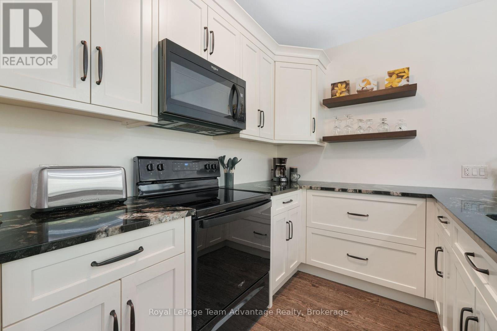 303 - 11b Salt Dock Road, Parry Sound, Ontario  P2A 3B6 - Photo 13 - X13878320