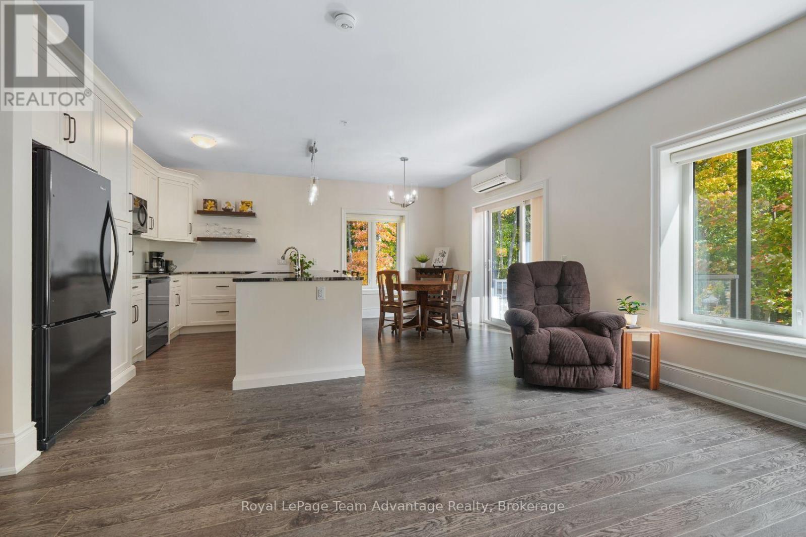 303 - 11b Salt Dock Road, Parry Sound, Ontario  P2A 3B6 - Photo 19 - X13878320