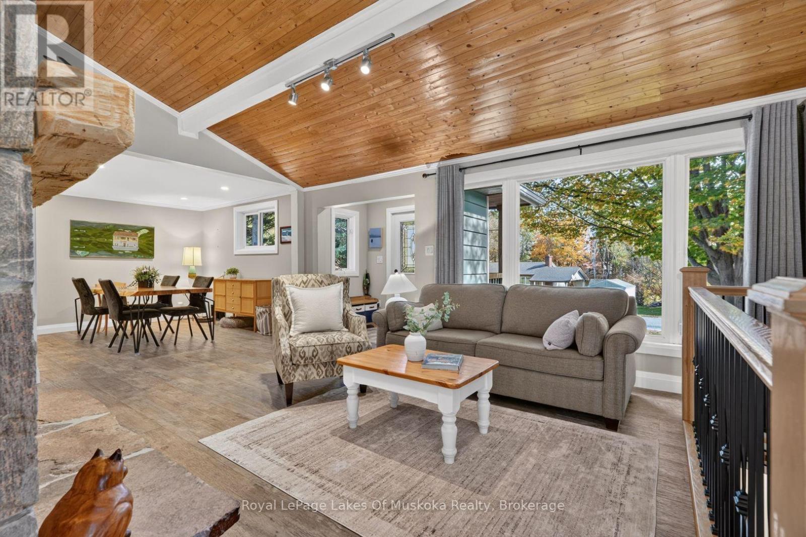 206 Lakewood Park Road, Huntsville, Ontario  P1H 1Y8 - Photo 6 - X13879028