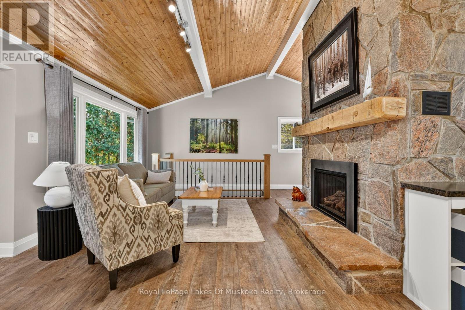 206 Lakewood Park Road, Huntsville, Ontario  P1H 1Y8 - Photo 8 - X13879028