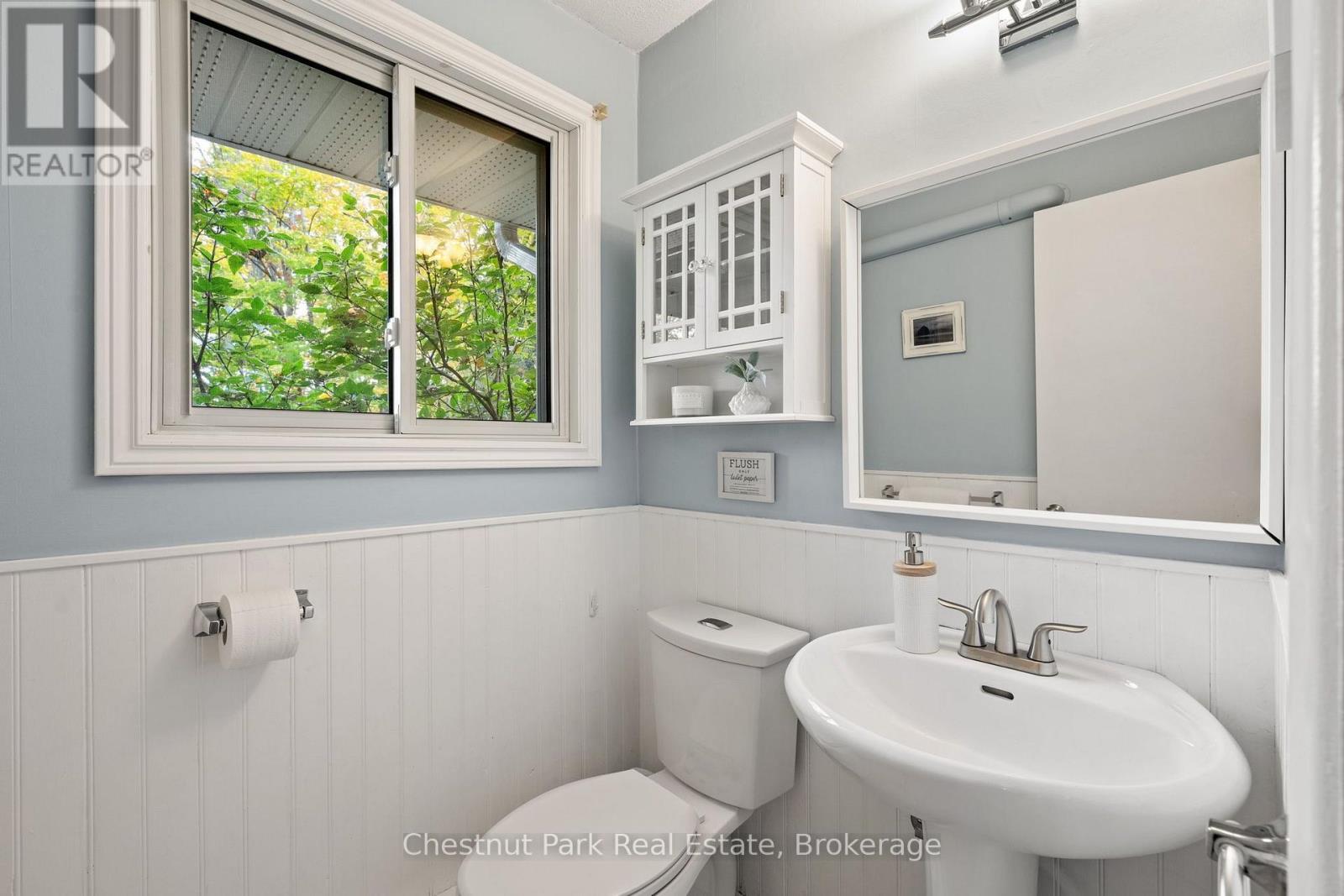 26 Helen Street, Huntsville, Ontario  P1H 1H5 - Photo 15 - X13880168