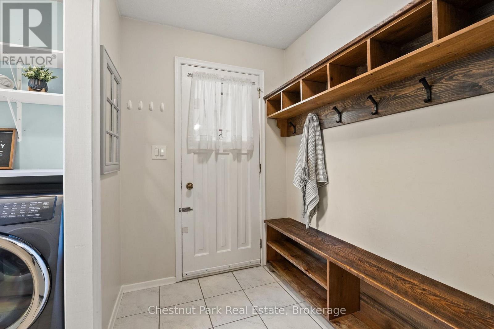 26 Helen Street, Huntsville, Ontario  P1H 1H5 - Photo 16 - X13880168