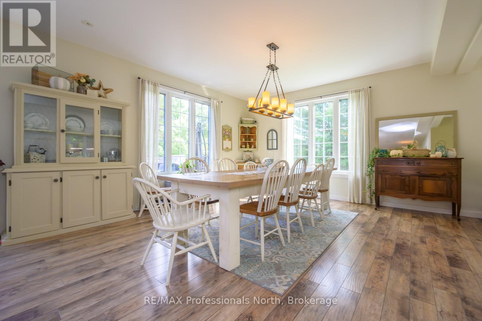 427 Skyhills Road, Huntsville, Ontario  P1H 2N5 - Photo 9 - X13881398
