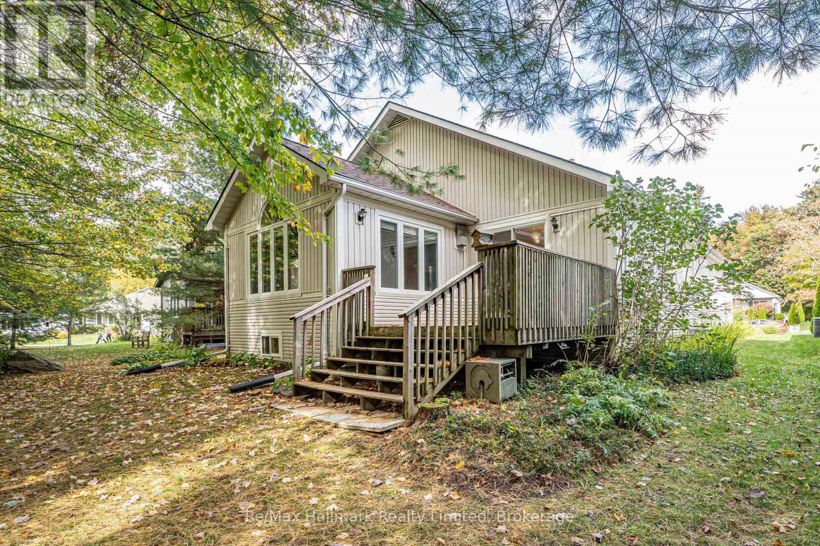 3 Woods Hollow, Gravenhurst, Ontario  P1P 1Y7 - Photo 3 - X13881838