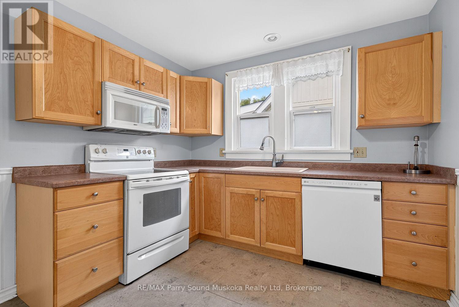 58 William Street, Parry Sound, Ontario  P2A 1V1 - Photo 16 - X13882052