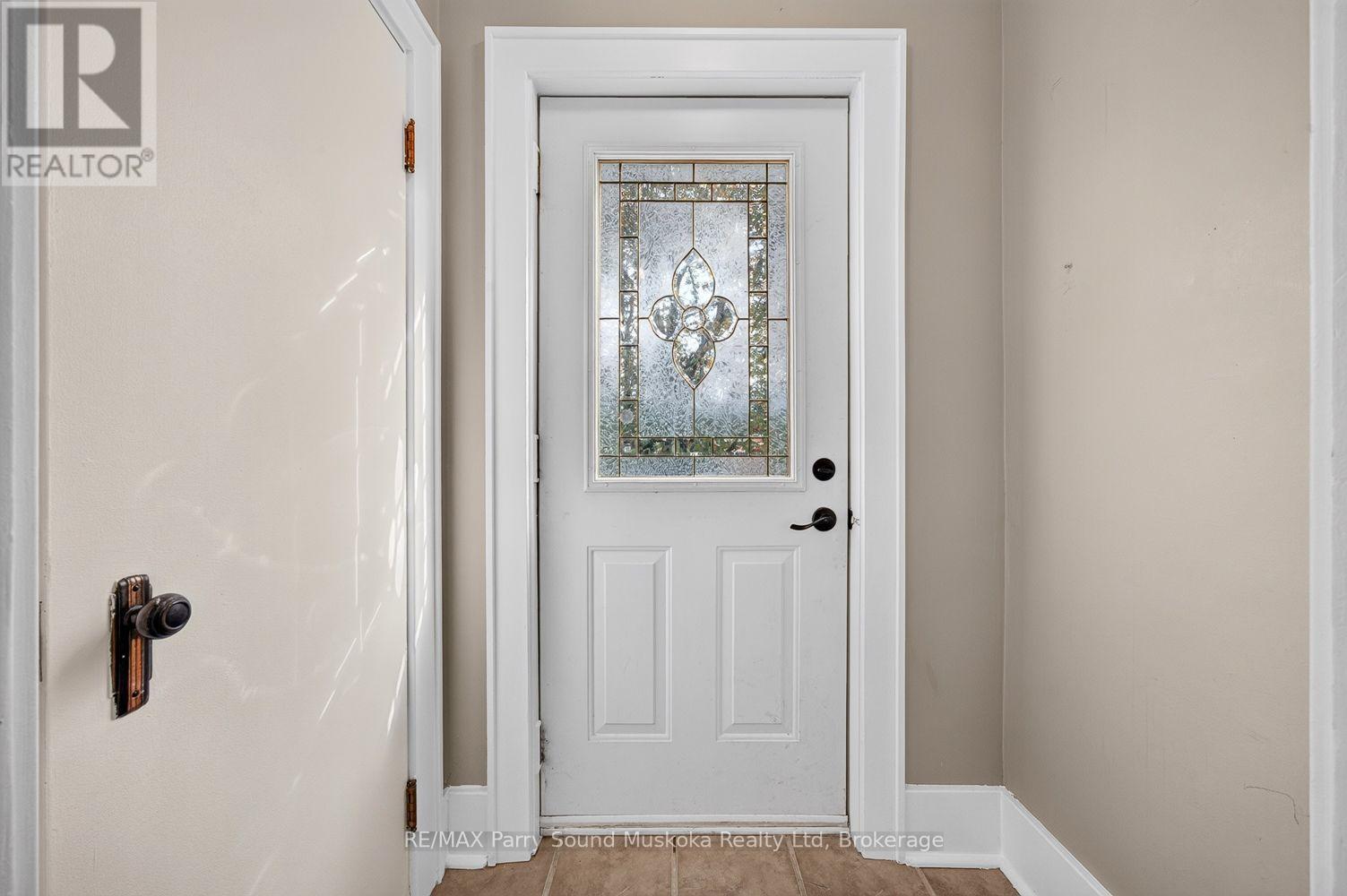 58 William Street, Parry Sound, Ontario  P2A 1V1 - Photo 9 - X13882052