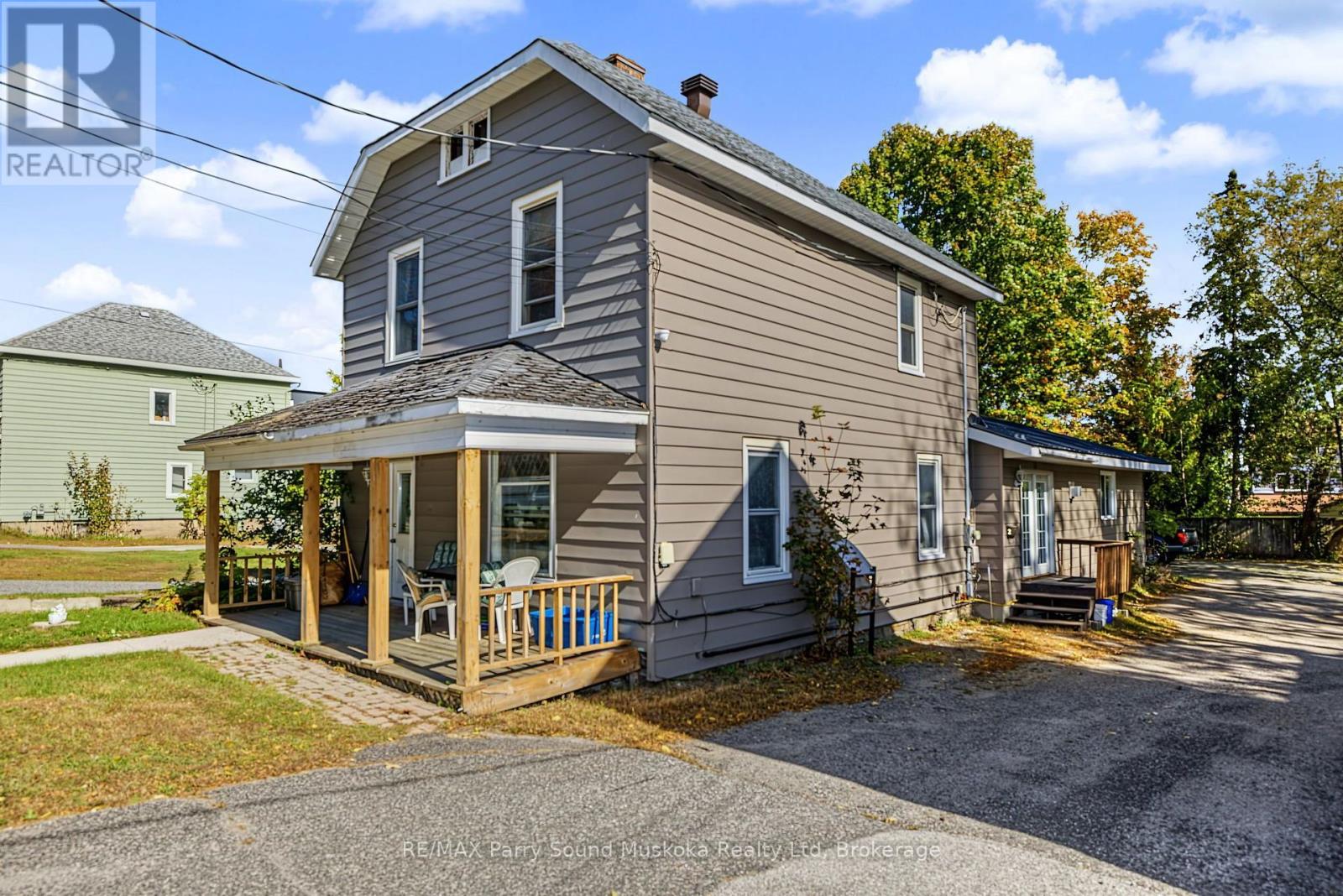 15 Church Street, Parry Sound, Ontario P2A 1Y2 - Photo 1 - X13883000