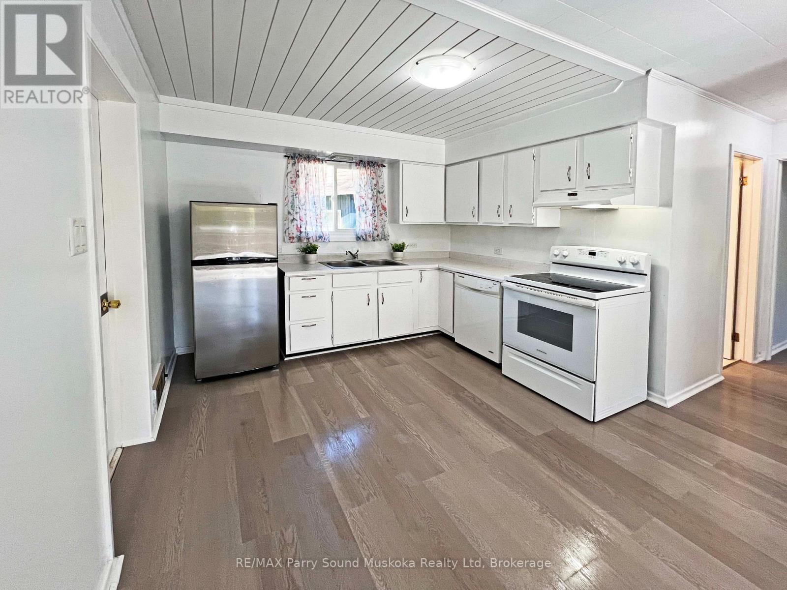 15 Church Street, Parry Sound, Ontario P2A 1Y2 - Photo 10 - X13883000
