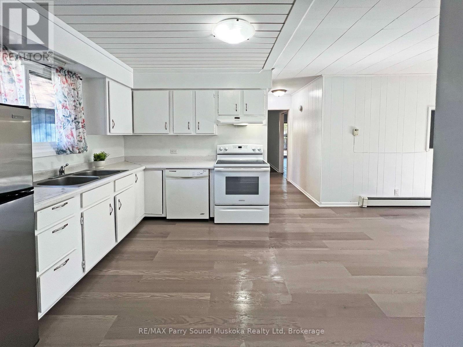 15 Church Street, Parry Sound, Ontario P2A 1Y2 - Photo 11 - X13883000