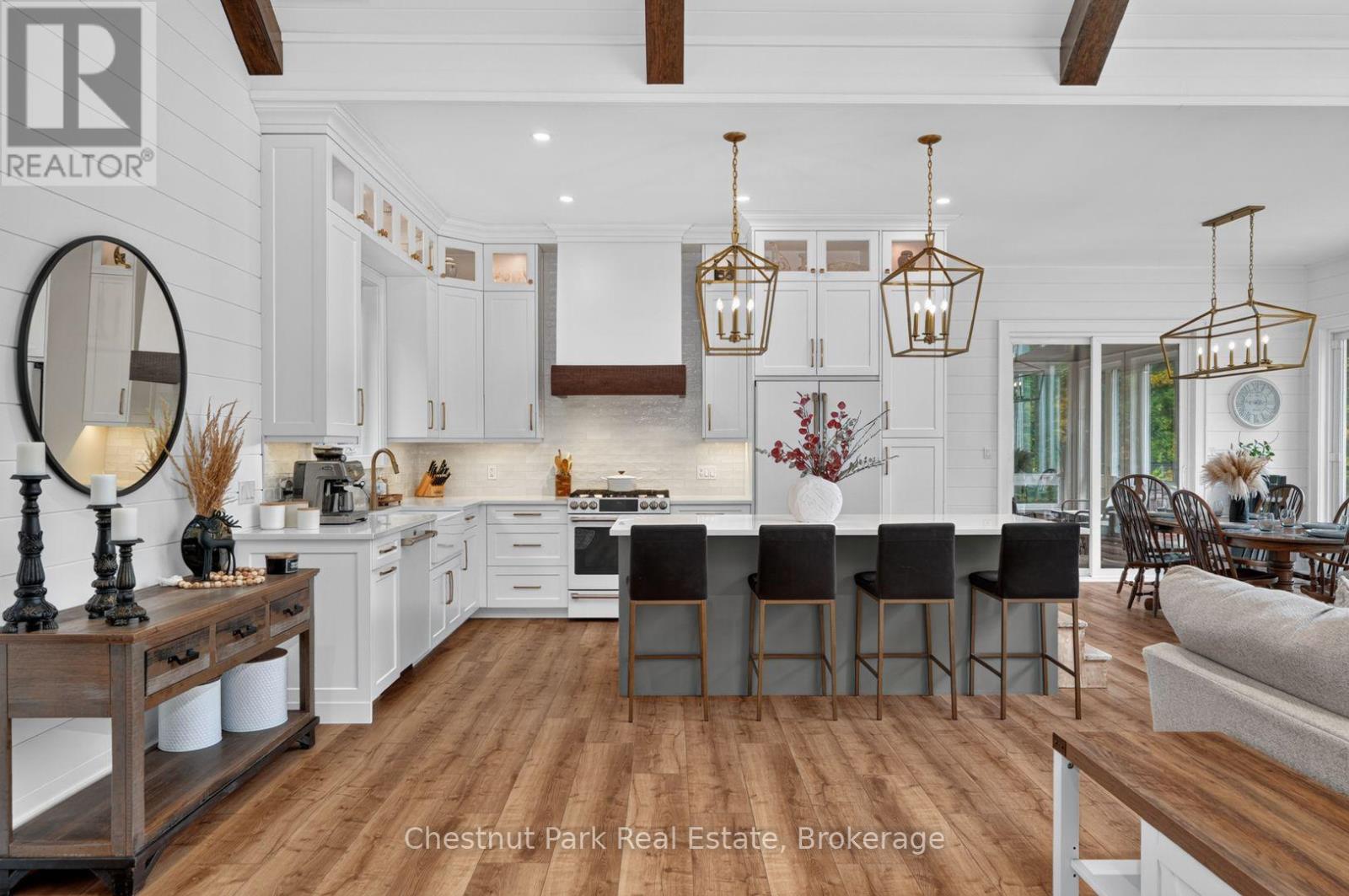 1204 Charlie Thompson Road, Lake Of Bays, Ontario  P0A 1H0 - Photo 10 - X13884394