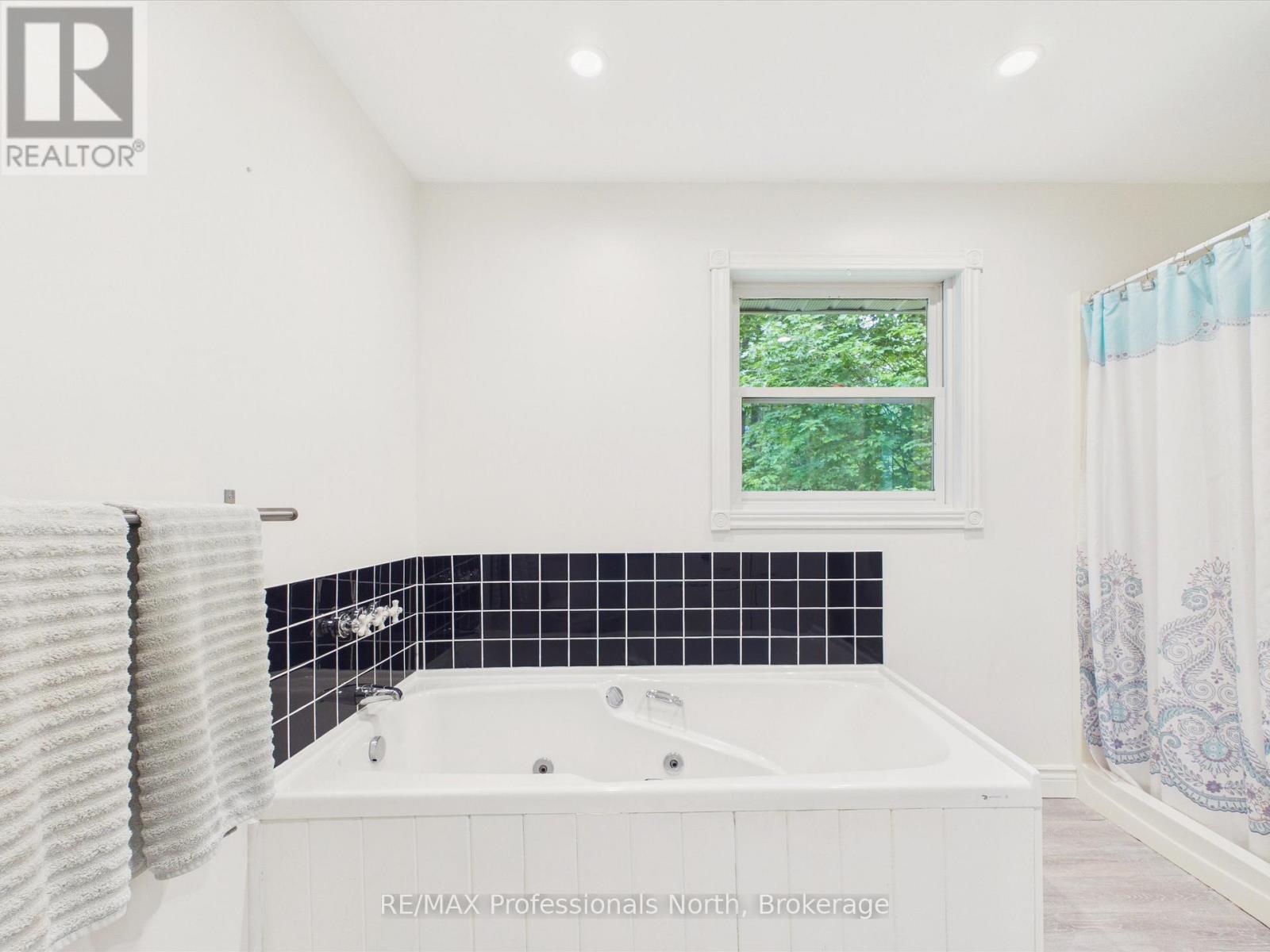 1130 Cedar Lane, Bracebridge, Ontario  P1L 1L5 - Photo 13 - X14004244