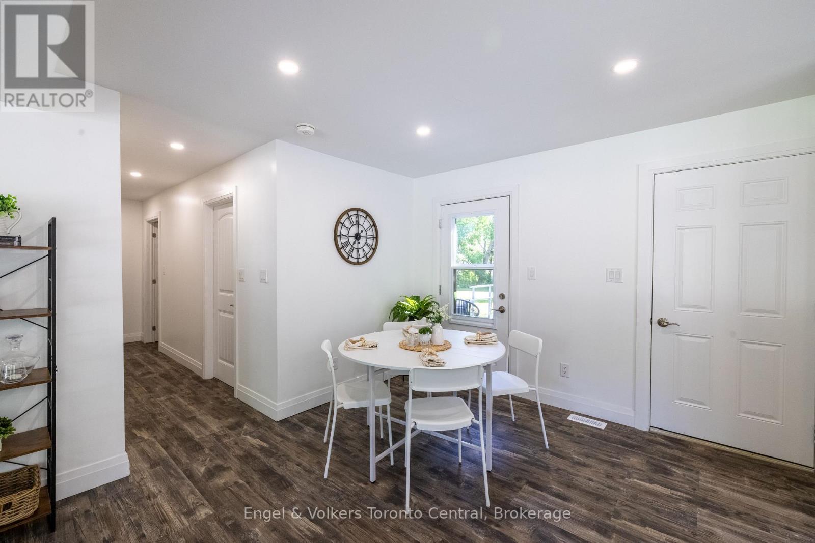 37 Spencer Street, Bracebridge, Ontario P1L 1E1 - Photo 10 - X14014298