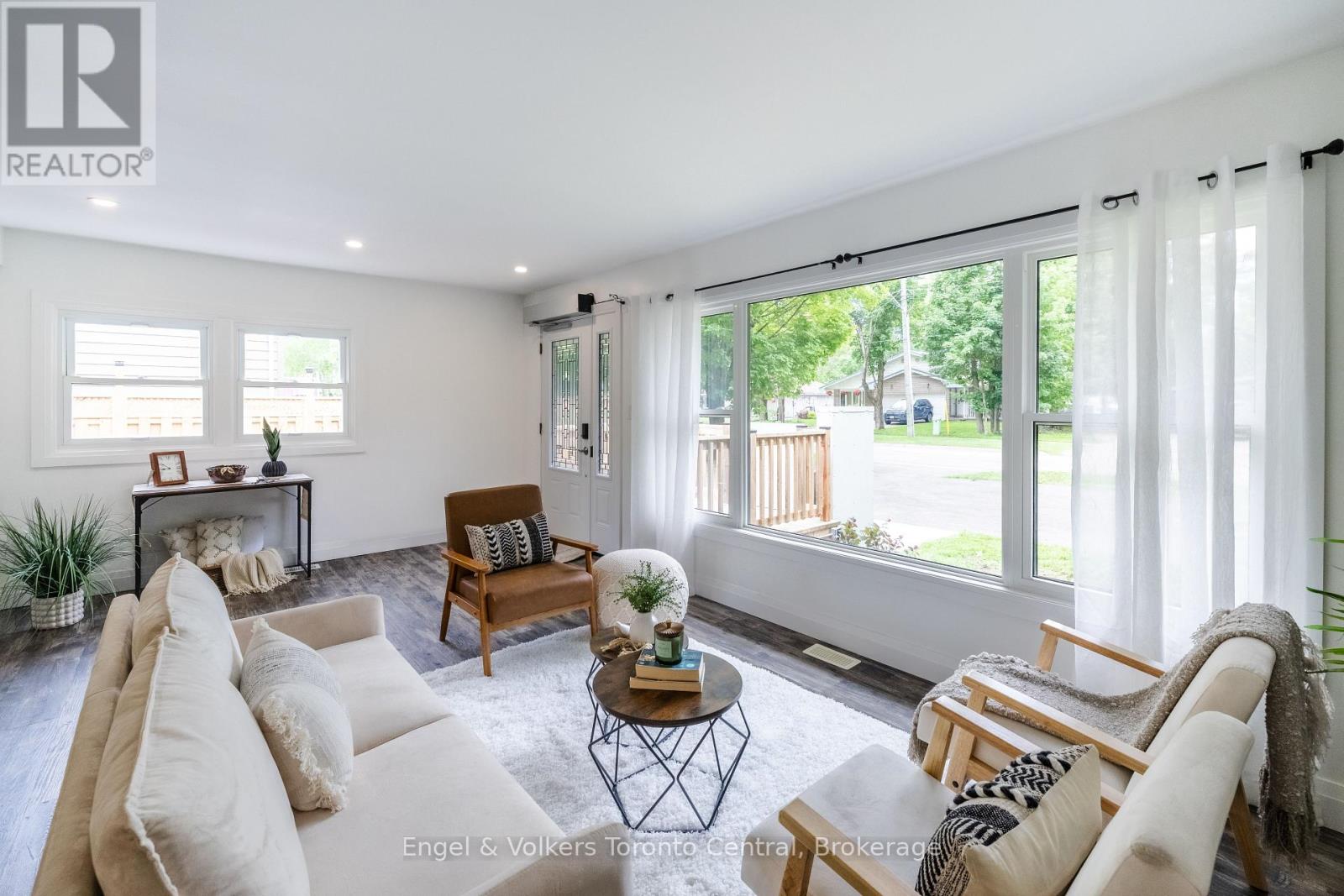 37 Spencer Street, Bracebridge, Ontario P1L 1E1 - Photo 5 - X14014298