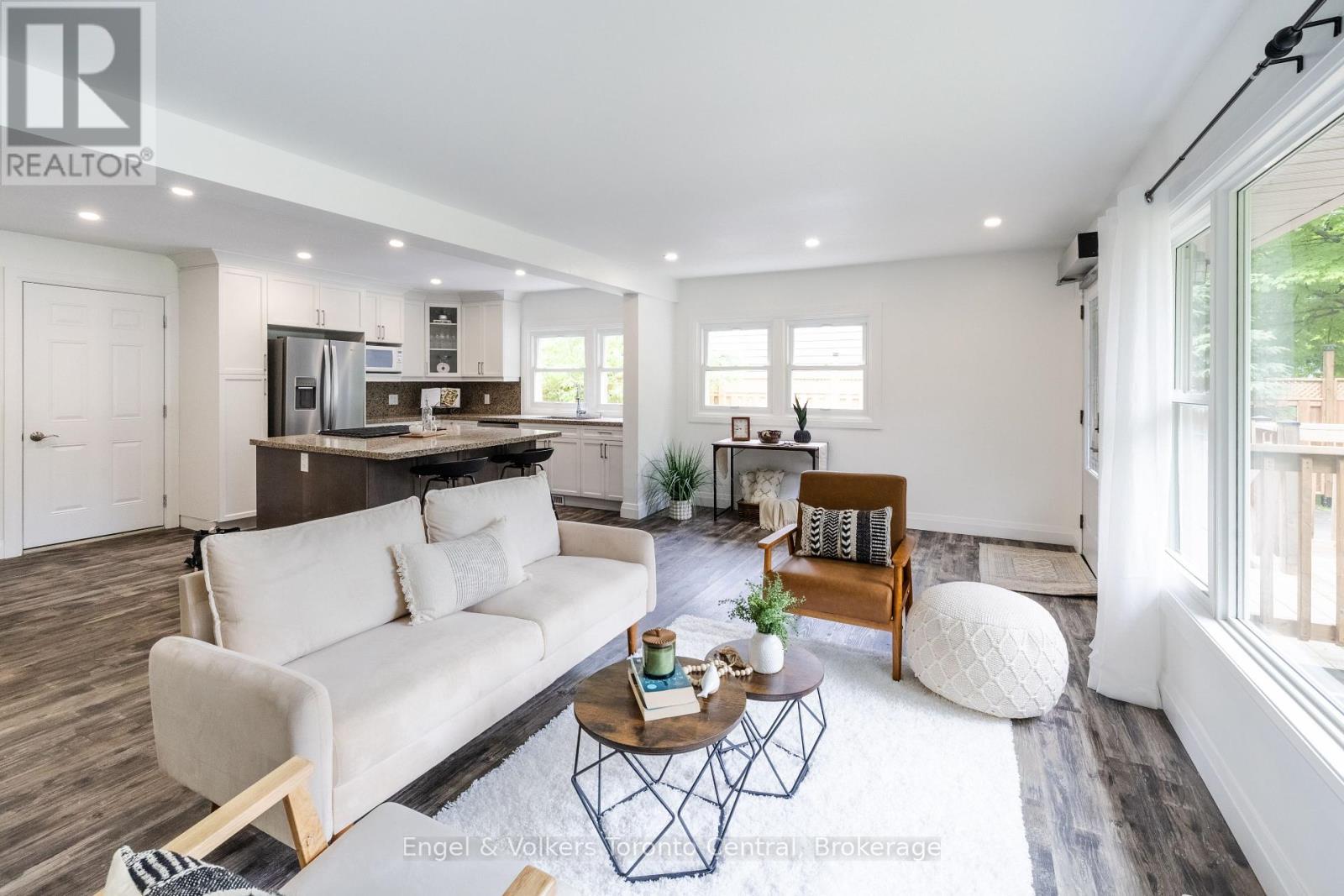 37 Spencer Street, Bracebridge, Ontario P1L 1E1 - Photo 6 - X14014298