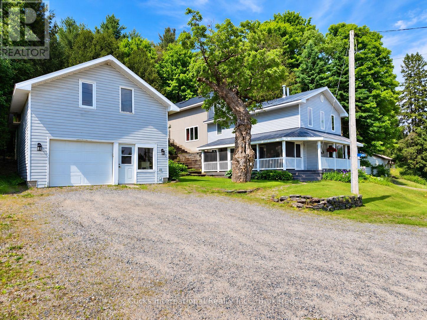 206 On-141 Highway, Huntsville, Ontario  P0B 1M0 - Photo 1 - X14028764